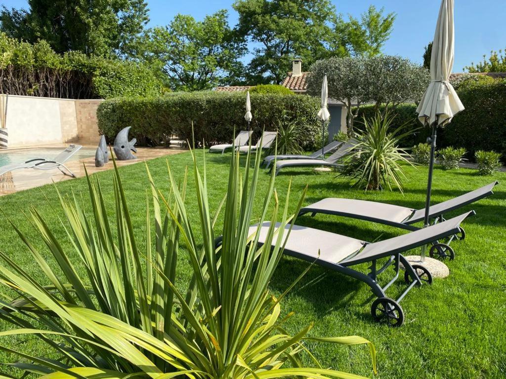 Mas Beau Soleil & Spa Cottages De Charme Avec Jacuzzi&Jardin Prives Saint-Rémy-de-Provence Exterior foto